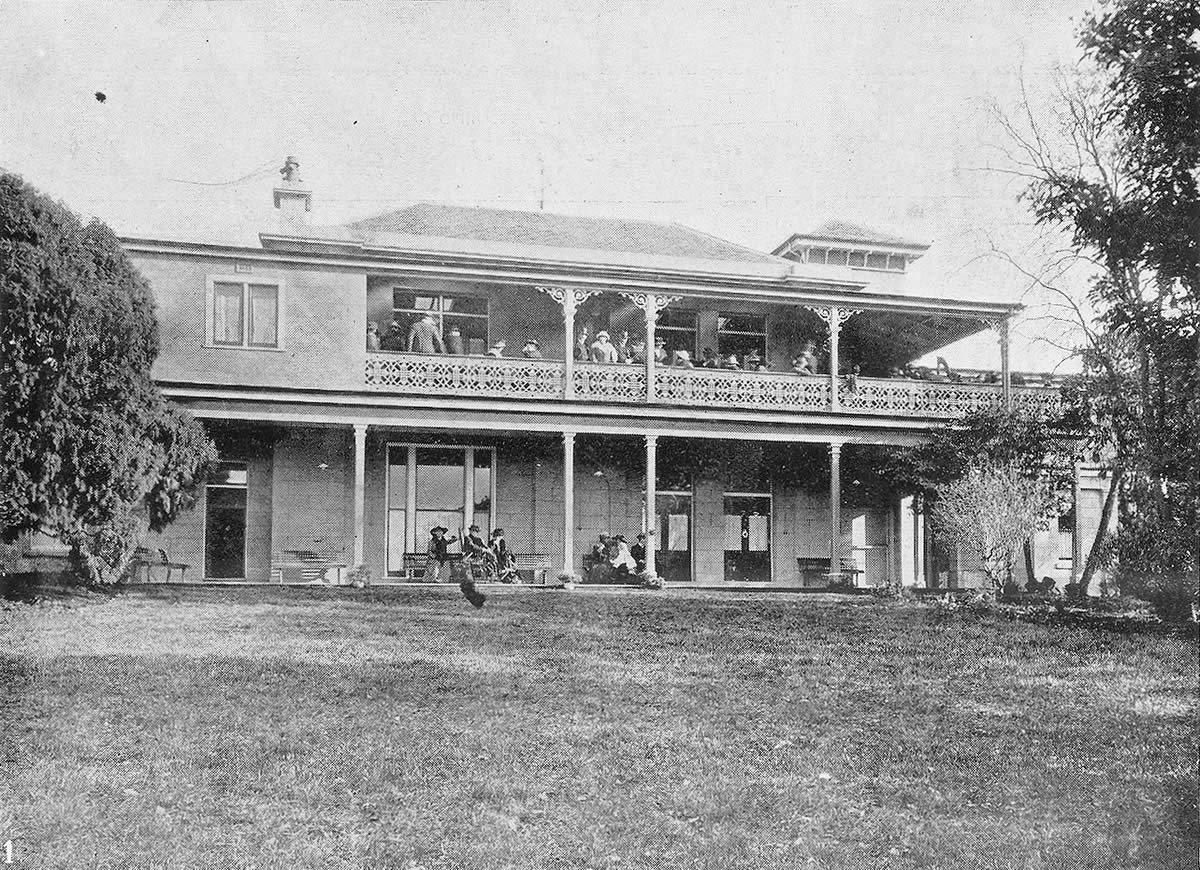 Stowell Hospital from the lawn 1918